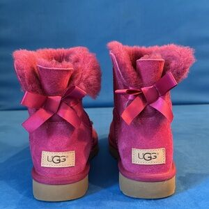 UGG BAILEY BOW